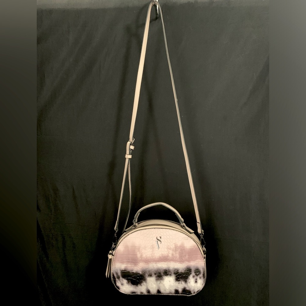 Simply Vera Vera Wang Pink/Black Ombre Style Faux Croc-Embossed Shoulder Bag - Picture 2 of 10